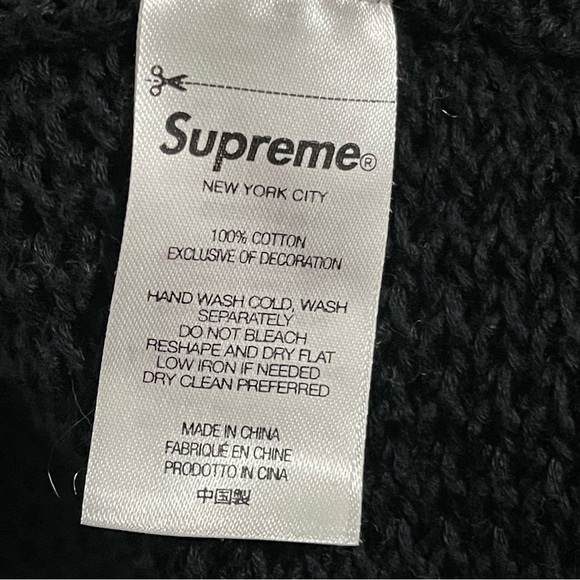 Supreme Dragon Zip Up Sweater Vest Size M - Picture 13 of 13